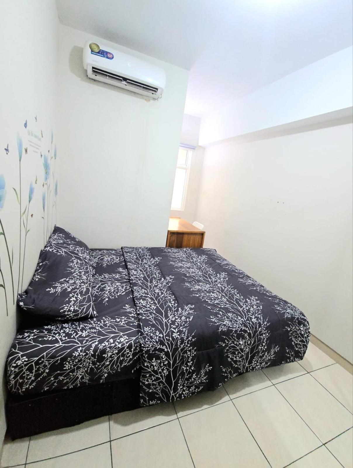 2br 2nd Floor Springlake Summarecon Apartemen