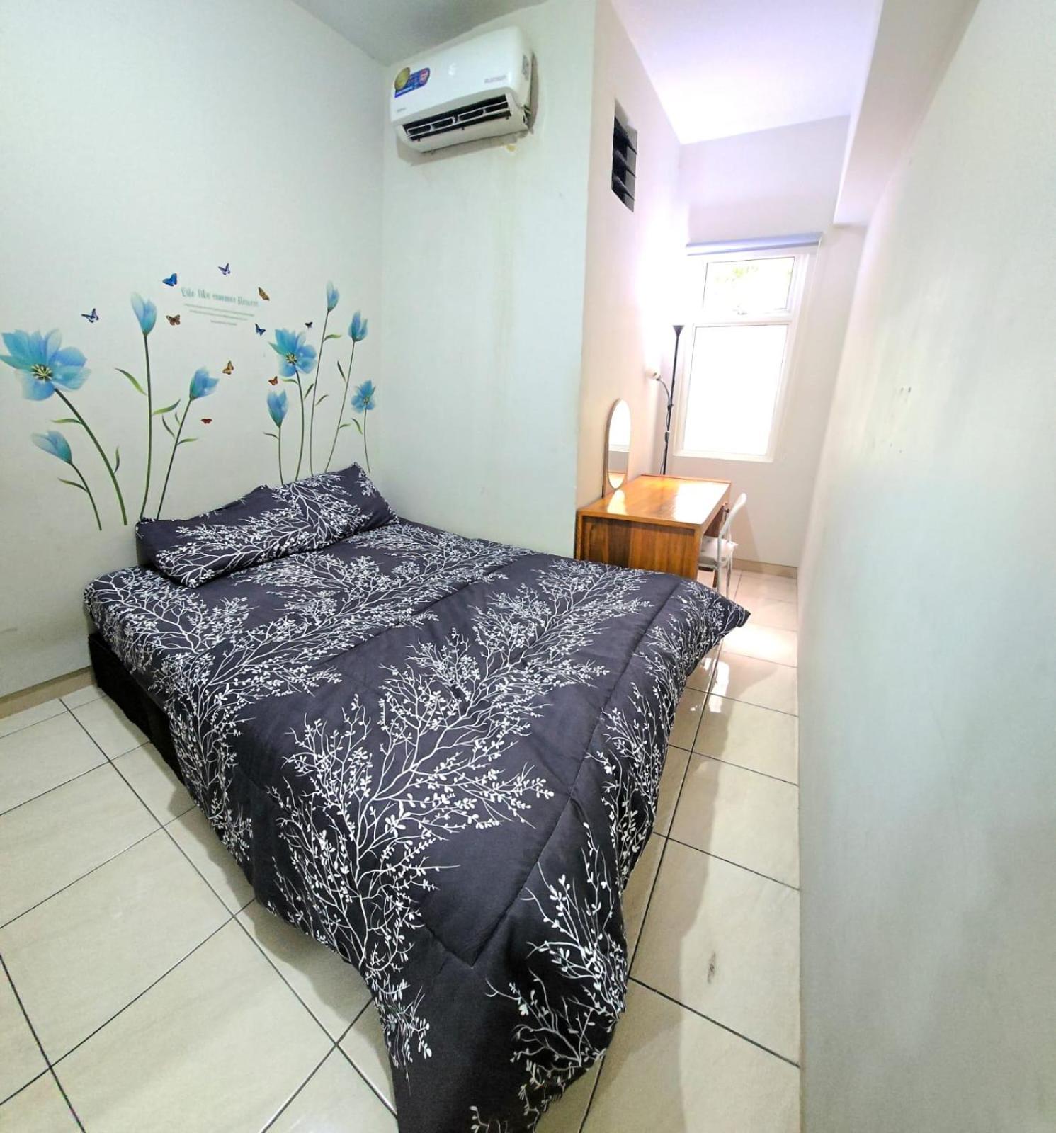 2br 2nd Floor Springlake Summarecon * Bekasi